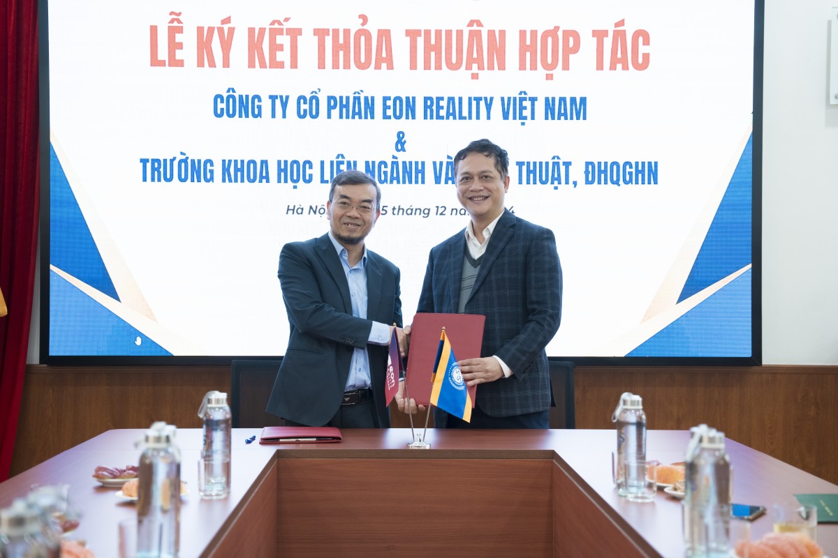 Lễ ký kết Thỏa thuận hợp tác giữa công ty Cổ phần EON Reality Việt Nam & Trường Khoa học liên ngành và Nghệ thuật