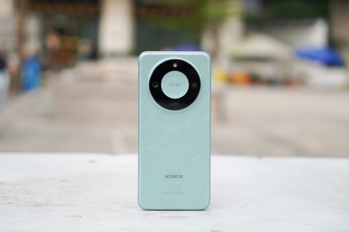 Đâu là smartphone bền bỉ nhất phân khúc tầm trung?