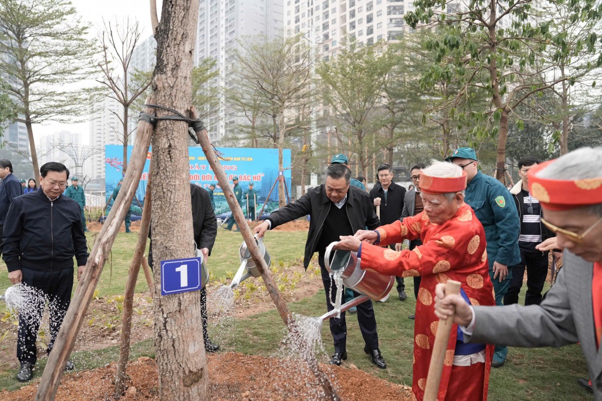 Quận Nam Từ Liêm: Phát động “Tết trồng cây đời đời nhớ ơn Bác Hồ” Xuân Ất Tỵ năm 2025