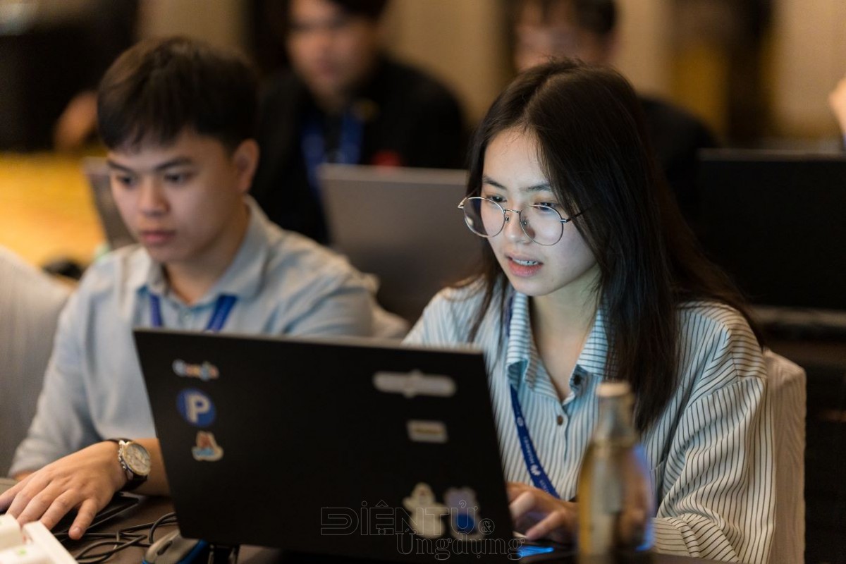 Huawei ICT Competition 2024 - 2025 khu vực châu Á - Thái Bình Dương