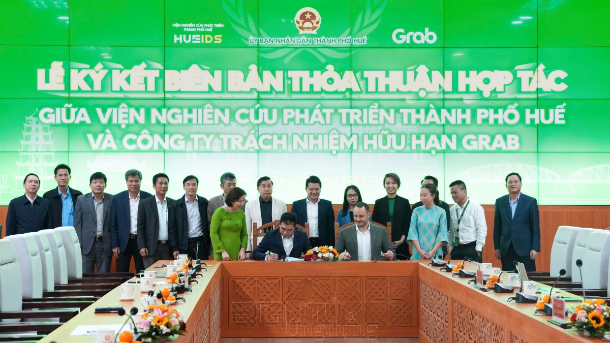 Thành phố Huế và Grab Việt Nam ký kết biên bản ghi nhớ