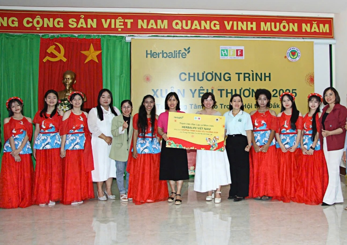 Xuân yêu thương” đến với trẻ em và người cao tuổi có hoàn cảnh khó khăn