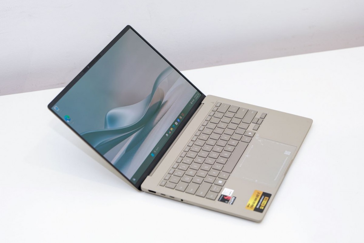 ASUS ra mắt bộ đôi laptop AI chuẩn Copilot+PC siêu mỏng nhẹ mới