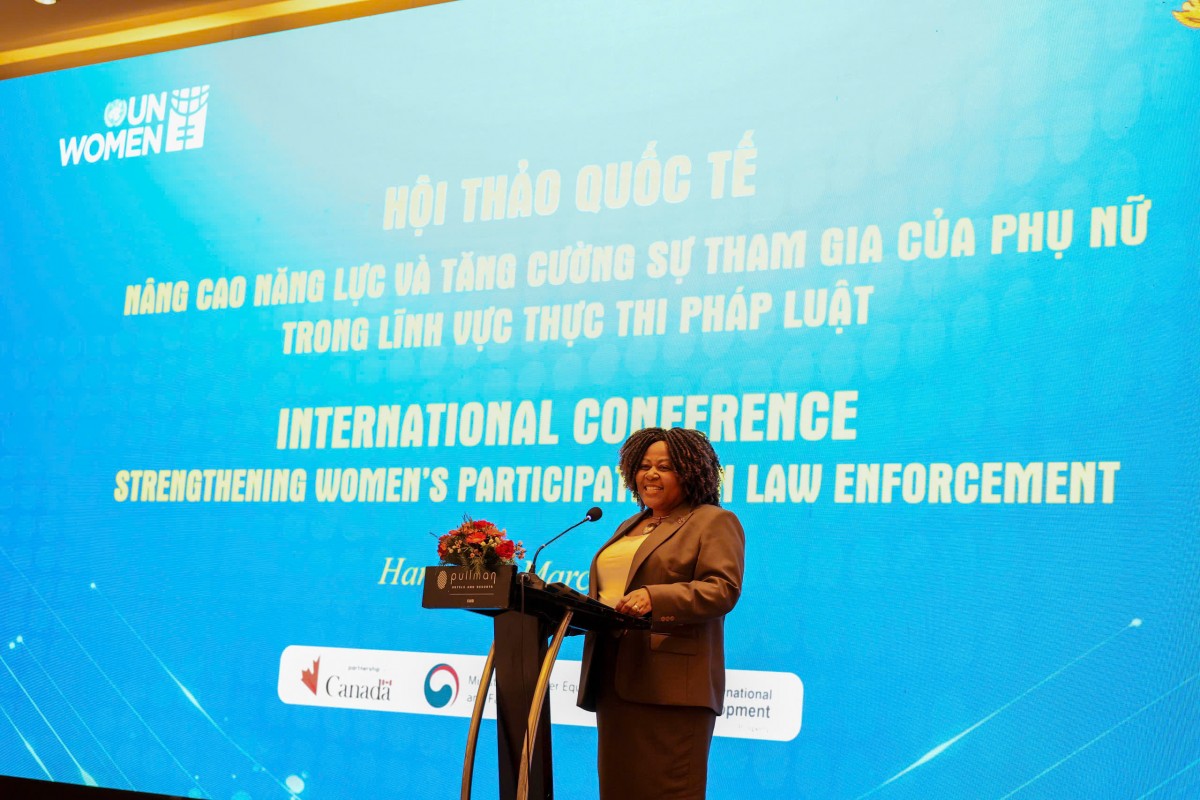 'Nâng cao năng lực và tăng cường sự tham gia của phụ nữ trong thực thi pháp luật'