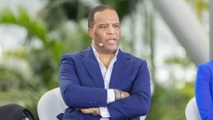 CEO của Operation Hope đưa ra cảnh báo về AI