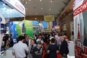 Chuyển đổi xanh - Hướng đi bền vững của ngành điện tử, máy móc và công nghiệp hỗ trợ