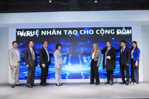 Intel ‘phổ cập hóa’ AI đến với cộng đồng