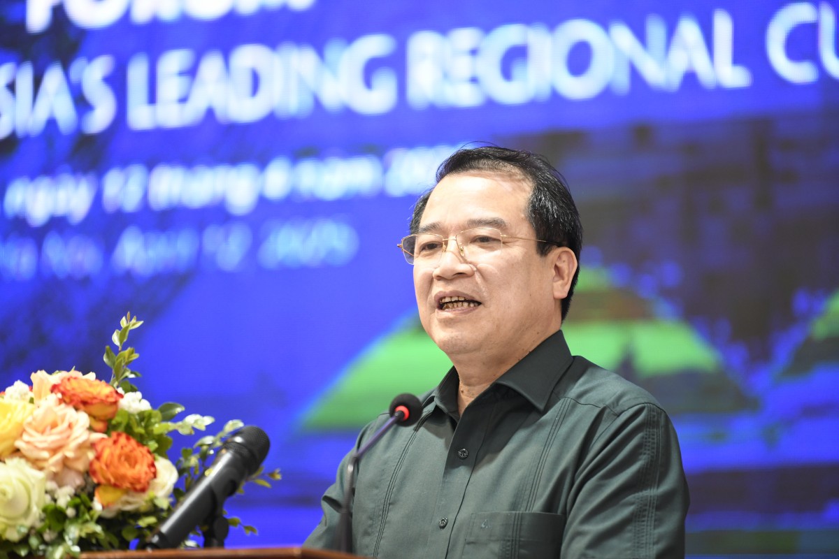 ha-van-sieu