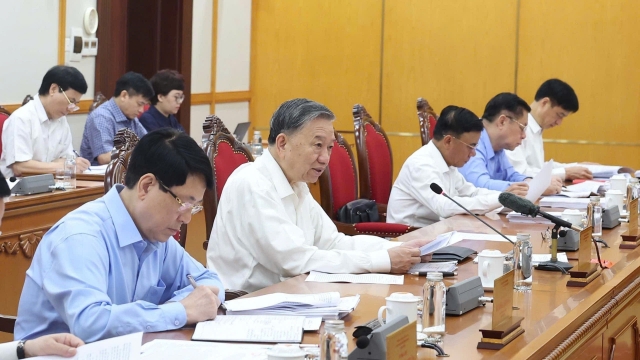 Chủ trương của Bộ Chính trị, Ban Bí thư về dự kiến nhân sự chủ chốt địa phương sau sáp nhập