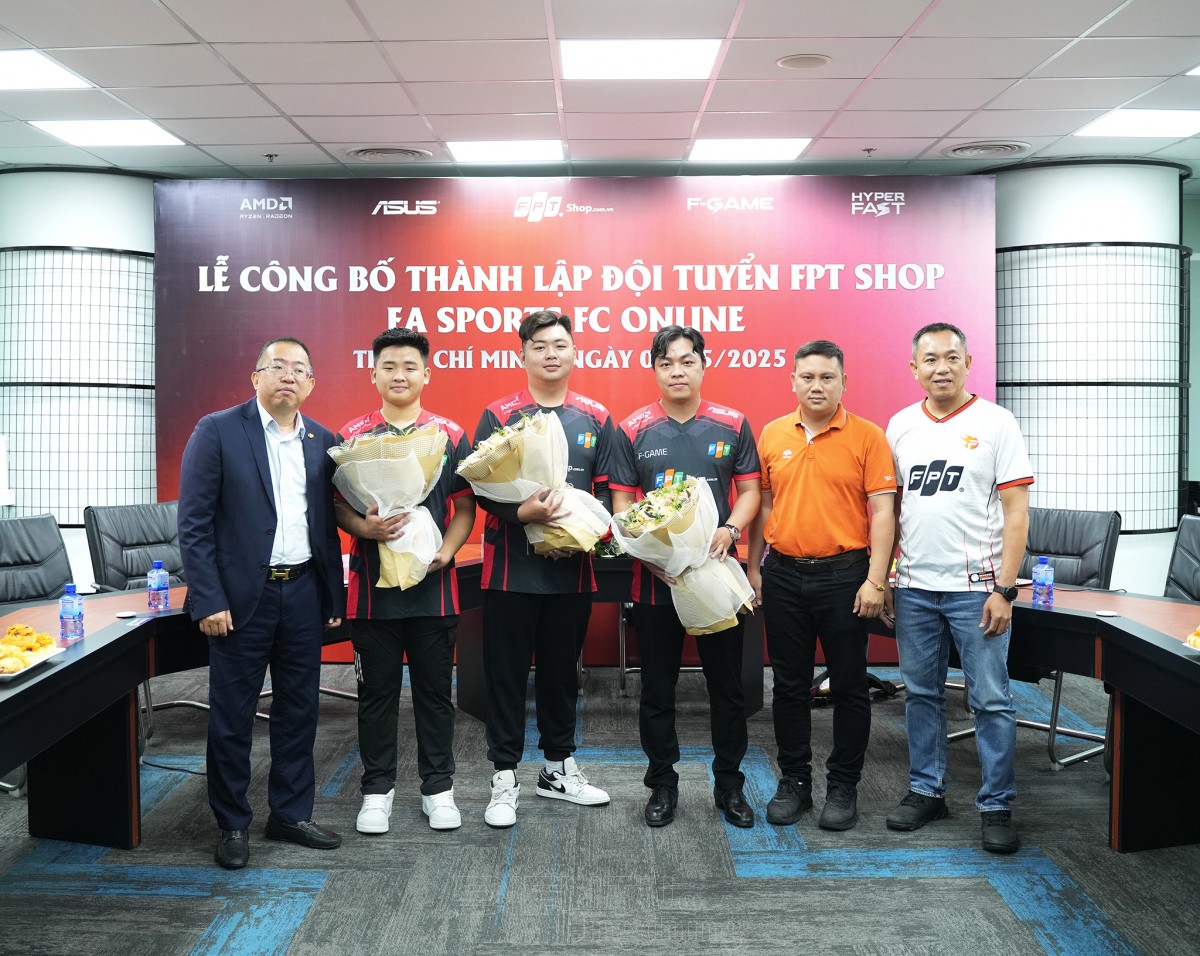 FPT Shop gia nhập 'sân chơi' eSports với đội tuyển FPT SHOP FC ONLINE