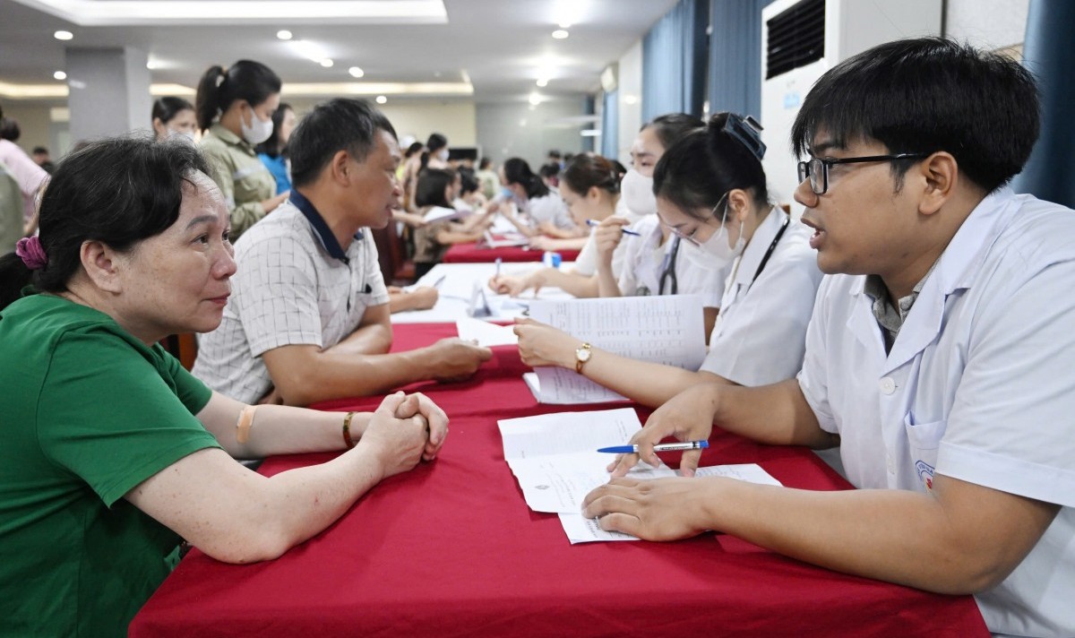 Thầy thuốc trẻ Việt Nam tiên phong chuyển đổi số, nâng cao sức khỏe cộng đồng