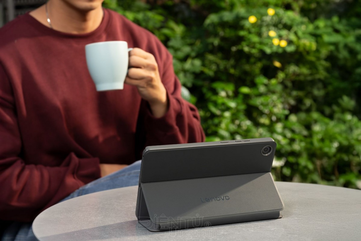 Lenovo Tab One mới