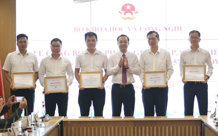 Bộ KH&CN công bố 32 sản phẩm khoa học công nghệ tiêu biểu
