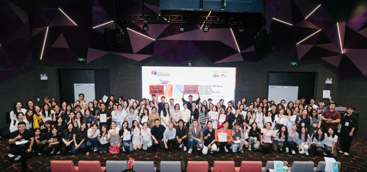 Sinh viên truyền thông thực chiến 35 giờ xây dựng chiến dịch cùng doanh nghiệp lớn Sinh viên truyền thông thực chiến 35 giờ xây dựng chiến dịch cùng doanh nghiệp lớn