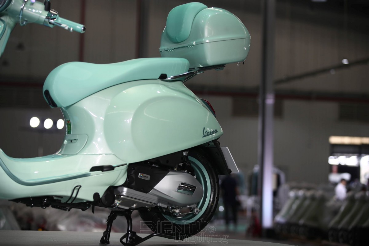 Bộ đôi Vespa Primavera và Vespa Sprint 2025 Bộ đôi Vespa Primavera và Vespa Sprint 2025