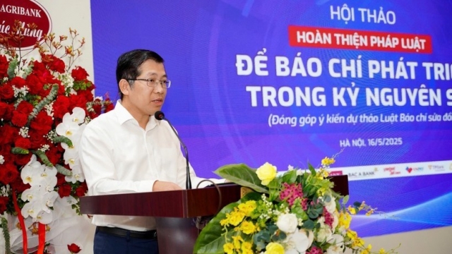 Giải bài toán kinh tế báo chí, để báo chí phát triển