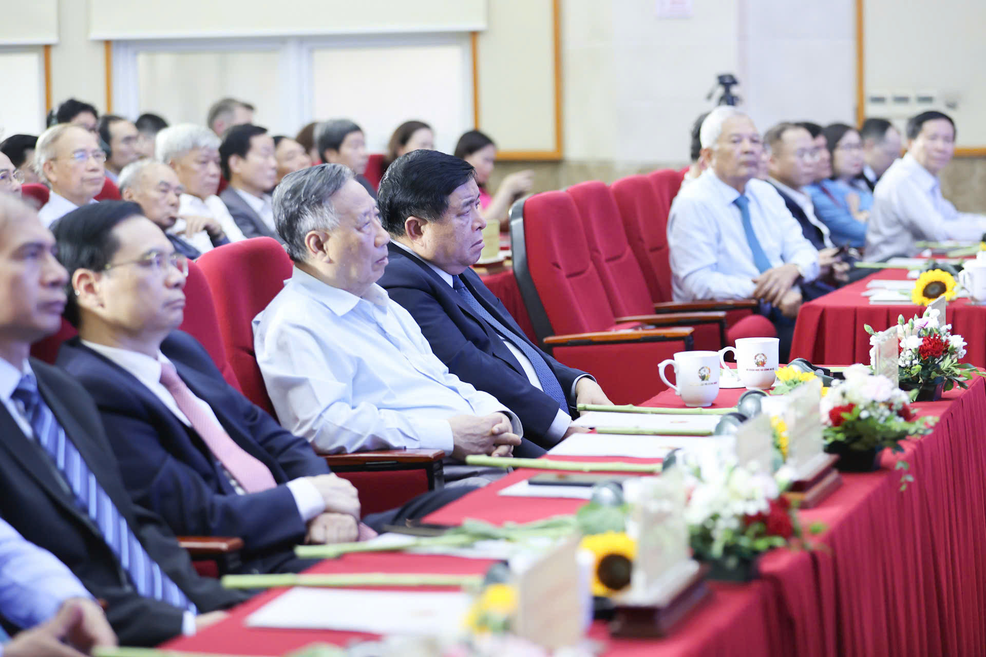 Ngày KHCn.jpg