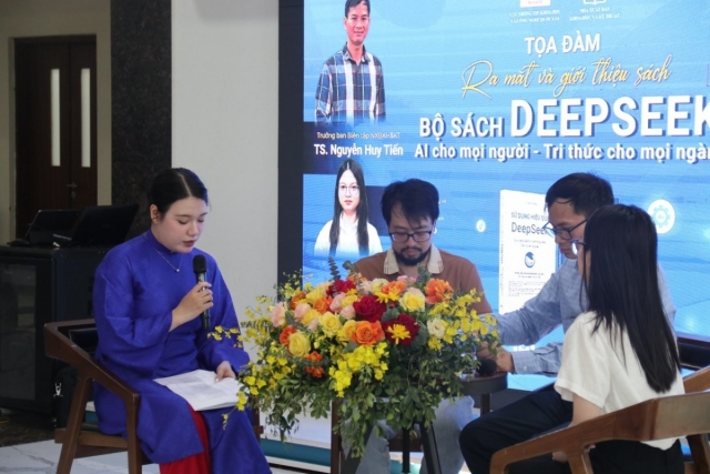 Ra mắt bộ sách DeepSeek: Giải pháp phổ cập AI ứng dụng cho mọi lĩnh vực