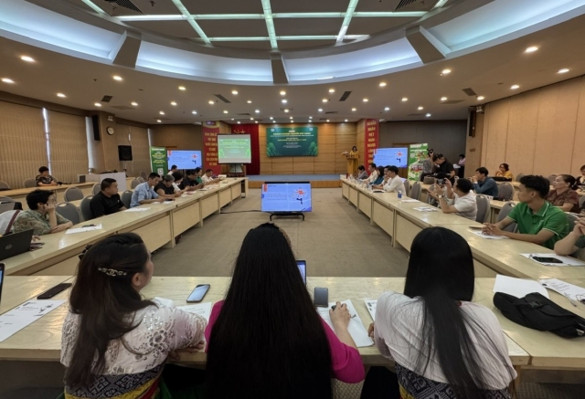 Khởi động cuộc thi 