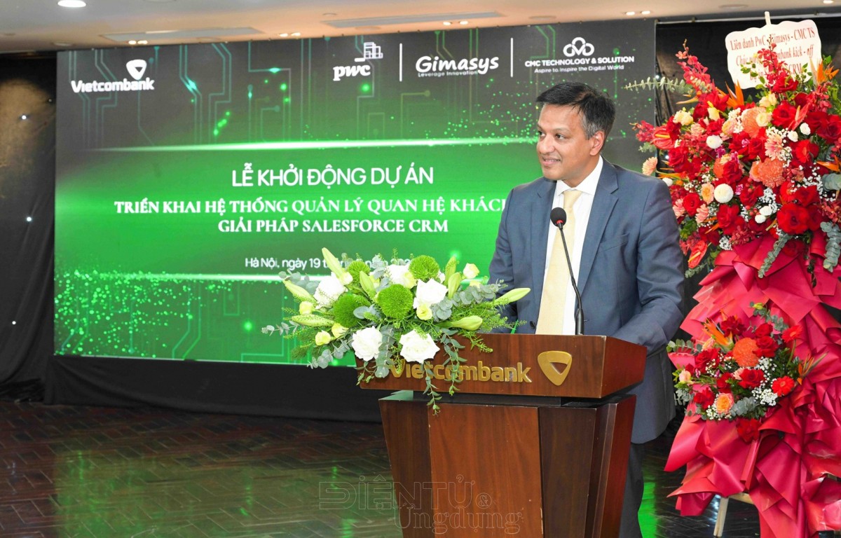 Vietcombank và Salesforce ký kết hợp tác chiến lược