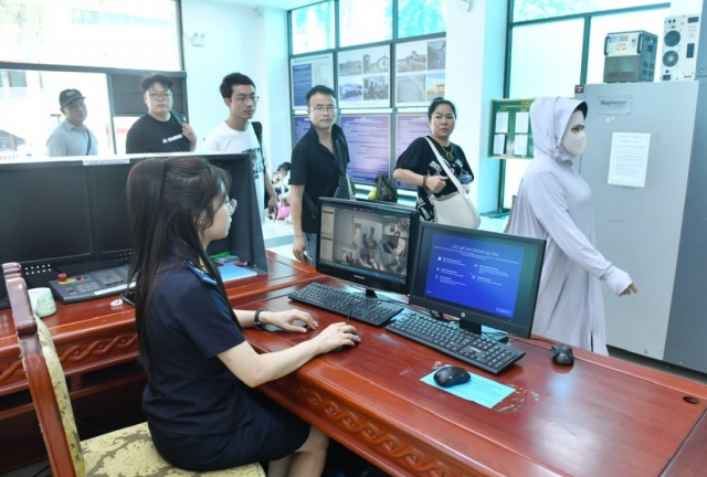 Cục Hải quan dừng cuộc thi viết 