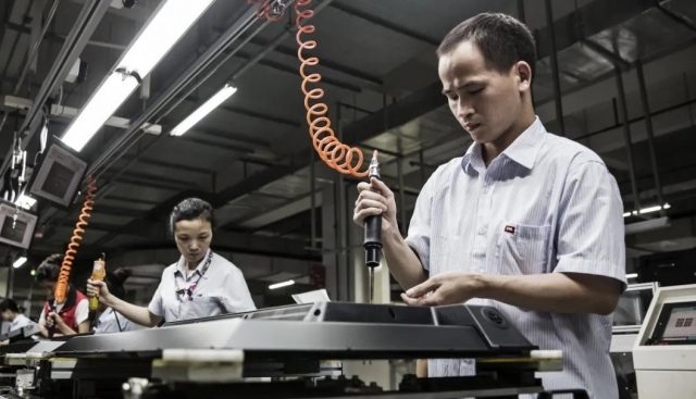 Tại sao Make in India không đảm bảo thành công mặc dù Hoa Kỳ áp thuế cao với Trung Quốc?