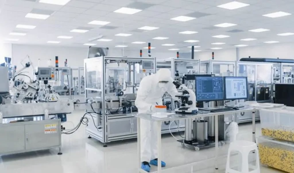 Chọn ngành vi mạch bán dẫn nào phù hợp: Cẩm nang cho phụ huynh và học sinh