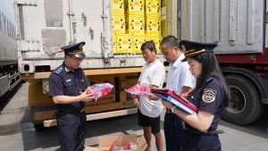 Hải quan phát hiện nhiều vụ vi phạm về xuất xứ, ghi nhãn hàng hóa tại các cửa khẩu trọng điểm