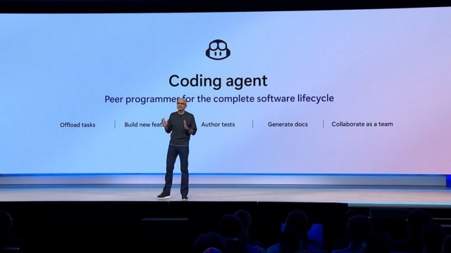 GitHub Copilot AI Agent: Từ trợ lý lập trình đến đồng nghiệp tự động