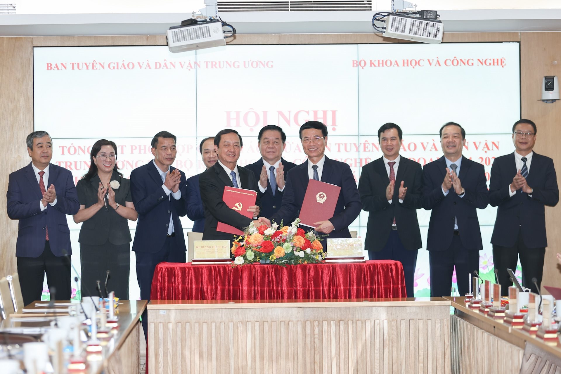 ky-ket-ban-va-bo-2025.jpg