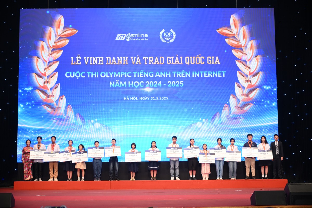Hơn 2,6 triệu học sinh tham gia Olympic tiếng Anh trên Internet năm học 2024-2025