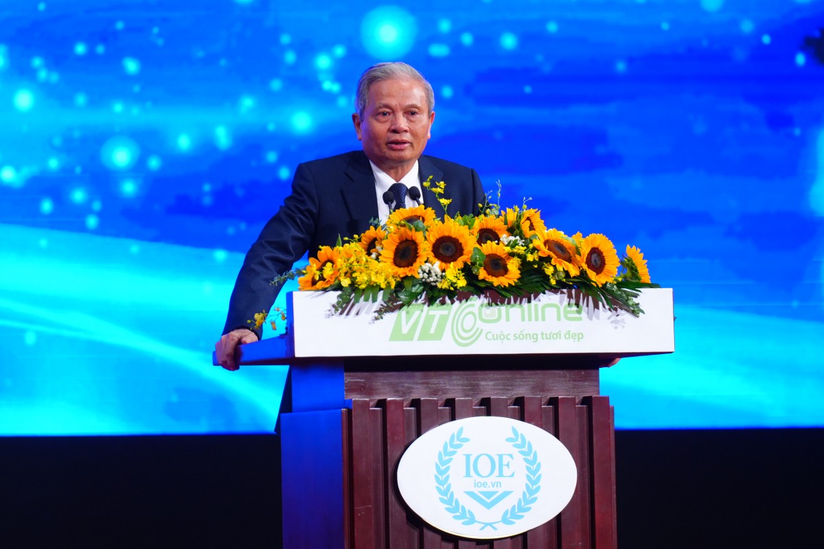 Hơn 2,6 triệu học sinh tham gia Olympic tiếng Anh trên Internet năm học 2024-2025