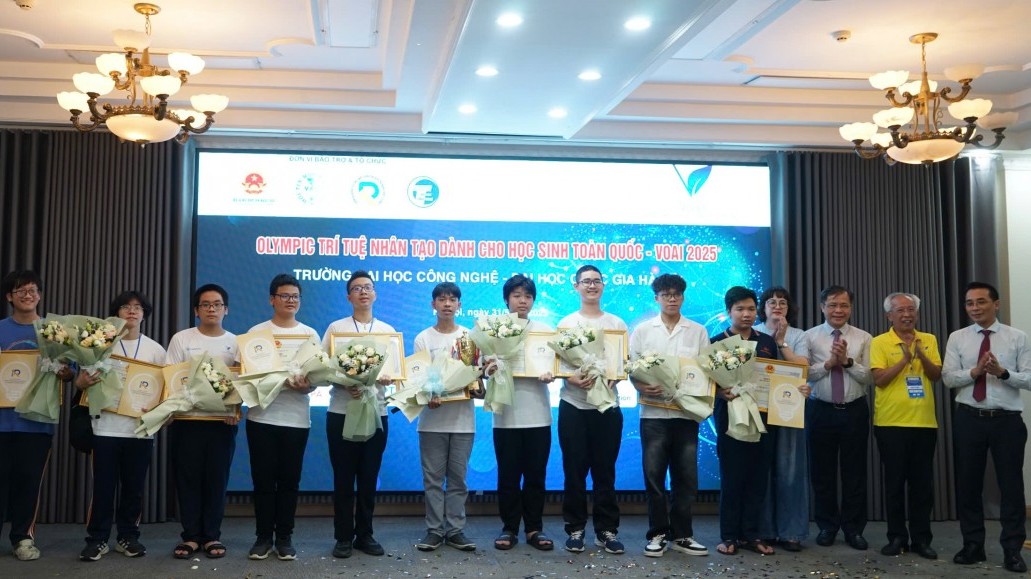 Học sinh Đà Nẵng vô địch Olympic trí tuệ nhân tạo toàn quốc dành cho học sinh THPT - VOAI 2025