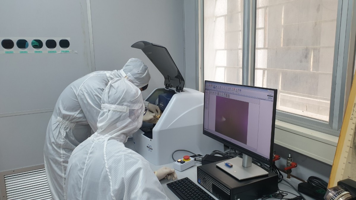 Phòng thí nghiệm vi mạch HUST