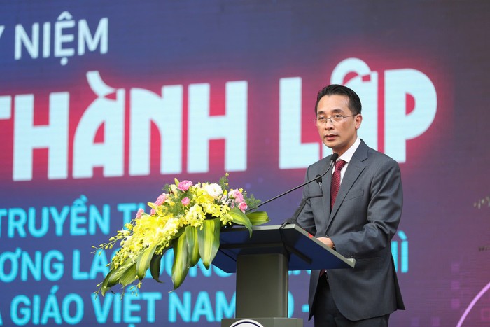 Tuyển sinh năm 2025 tại Đại học Công nghệ – ĐHQGHN: Tăng chỉ tiêu, mở ngành mới, đối mặt áp lực chất lượng