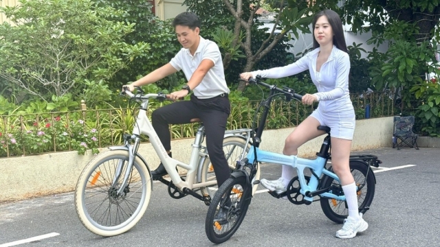 ADO EBIKE trình làng hai mẫu xe đạp trợ lực điện mới