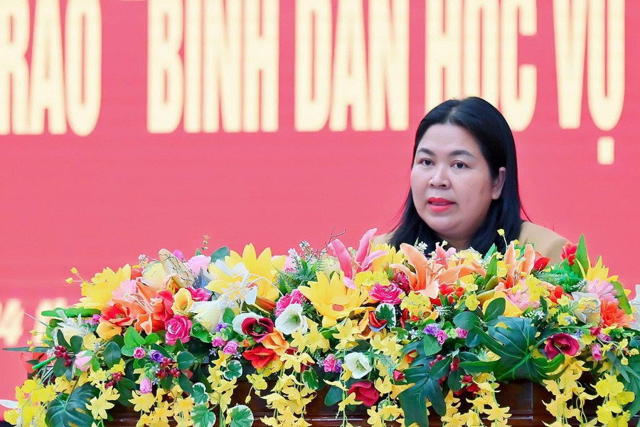 Gia Lai phát động phong trào “Bình dân học vụ số” đưa công nghệ số đến với người dân