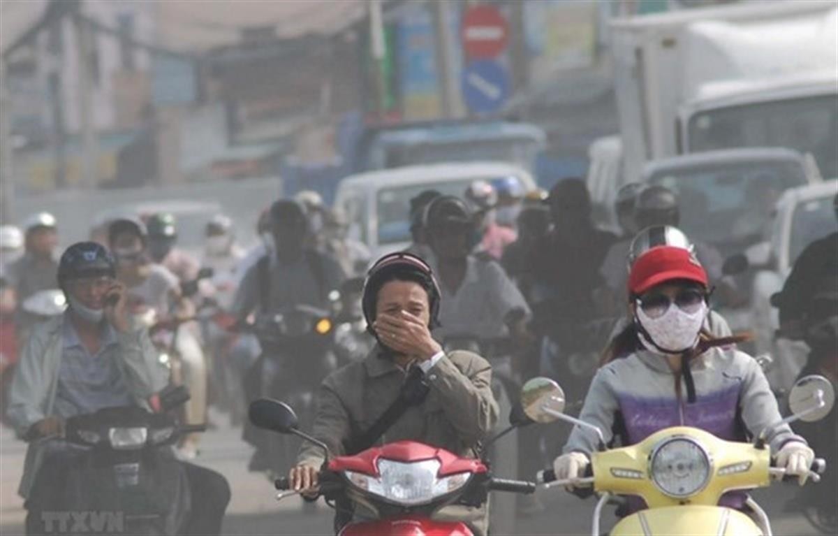 Kiểm định khí thải xe máy từ 2027: Không cấm xe cũ, chỉ cấm xe phát thải cao