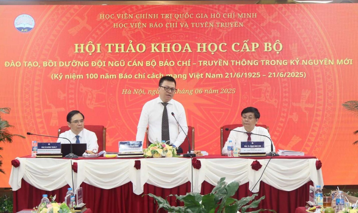 Truyền thông thời AI: Không chỉ biết dùng công cụ, phải làm chủ chiến lược Đổi mới toàn diện đào tạo báo chí - truyền thông trong kỷ nguyên số