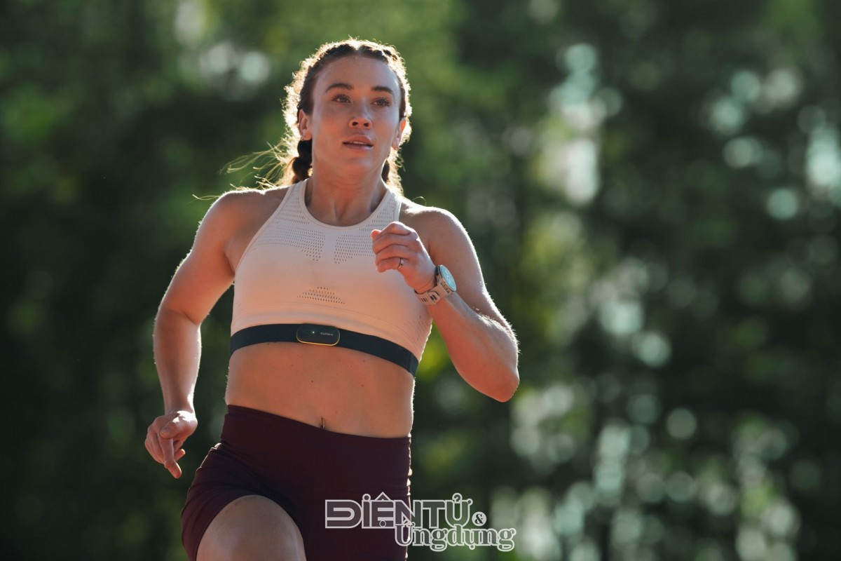 Forerunner trở lại cùng với hai dây đeo tim HRM mới