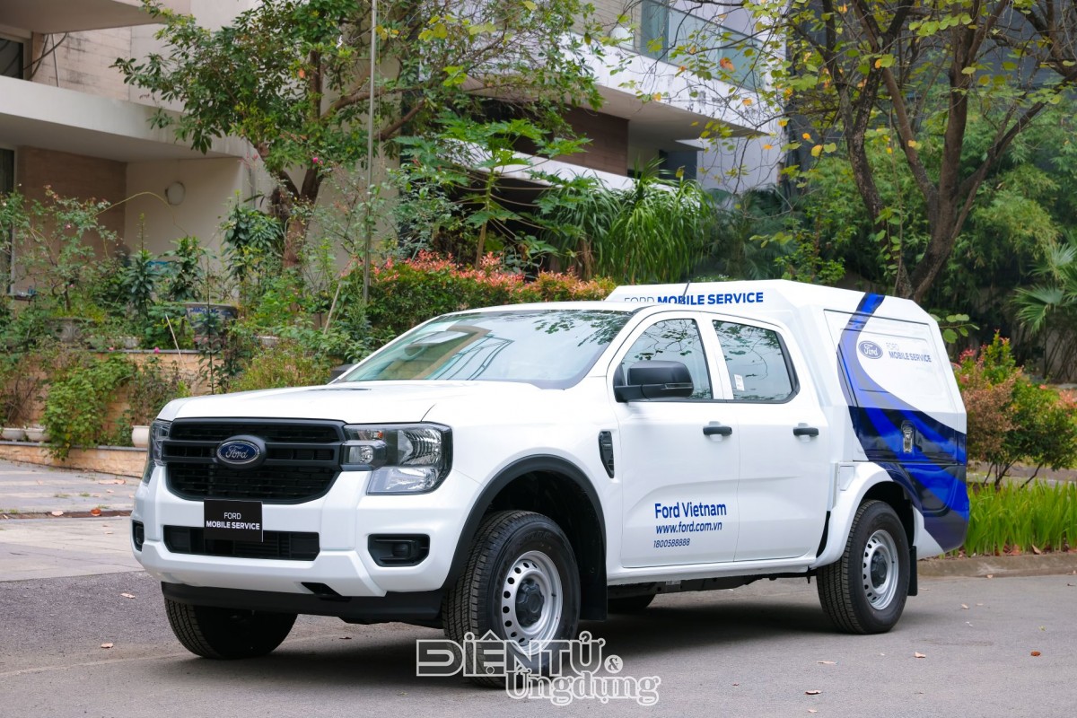 Ford Việt Nam mở rộng dịch vụ lưu động 4 giờ tới Tp HCM Ford Việt Nam mở rộng dịch vụ lưu động 4 giờ tới Tp HCM