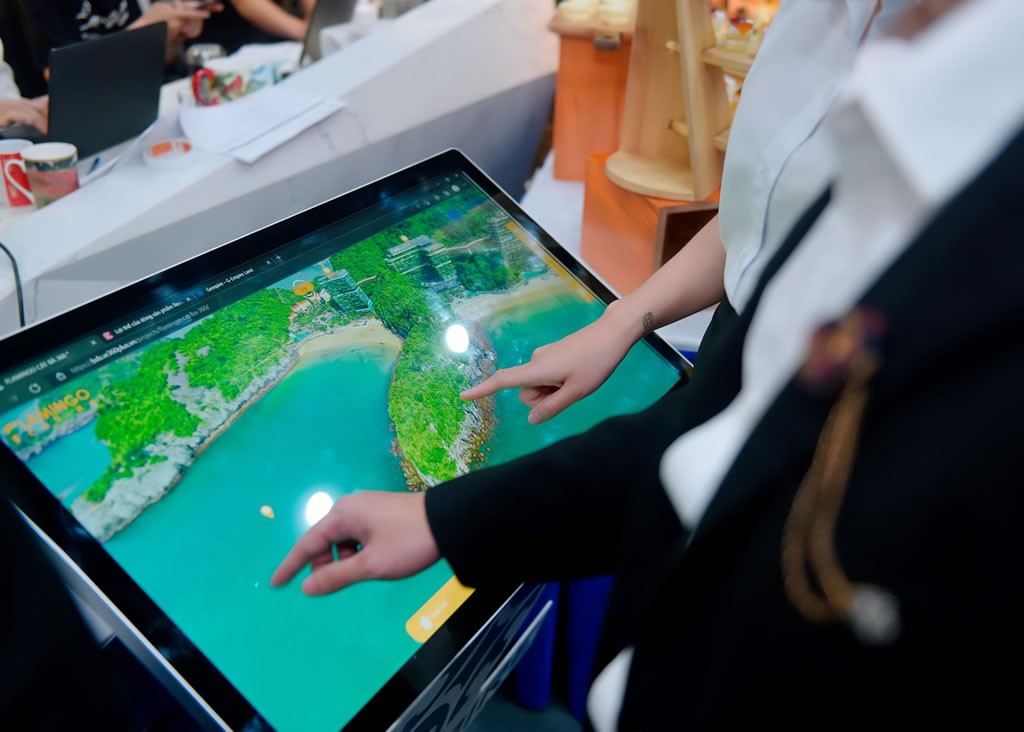 Trung tâm giao dịch bất động sản và quyền sử dụng đất do nhà nước quản lý Trung tâm giao dịch bất động sản và quyền sử dụng đất do nhà nước quản lý