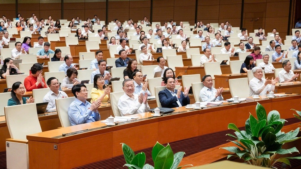 Quốc hội chính thức thông qua sửa Hiến pháp, kết thúc hoạt động cấp huyện từ 1-7