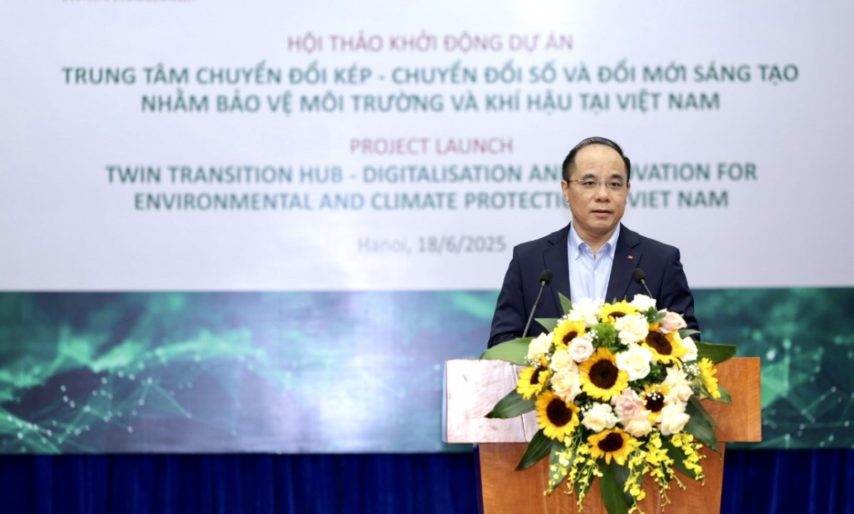 Ra mắt Trung tâm Chuyển đổi kép hỗ trợ doanh nghiệp SME chuyển đổi số và thích ứng môi trường