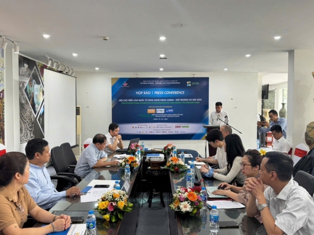 ENTECH Hà Nội 2025 quy tụ hơn 200 doanh nghiệp, thúc đẩy chuyển dịch năng lượng xanh