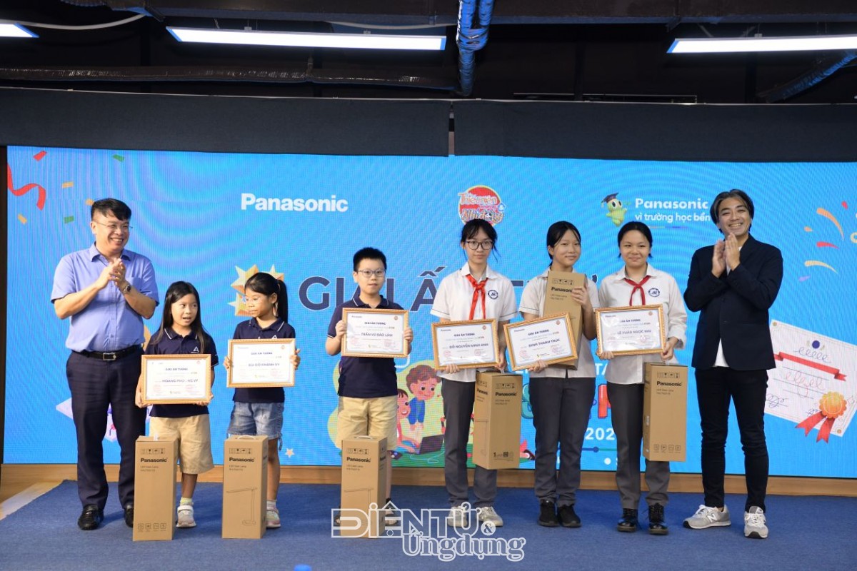 “Cùng em sáng tạo STEM “Cùng em sáng tạo STEM