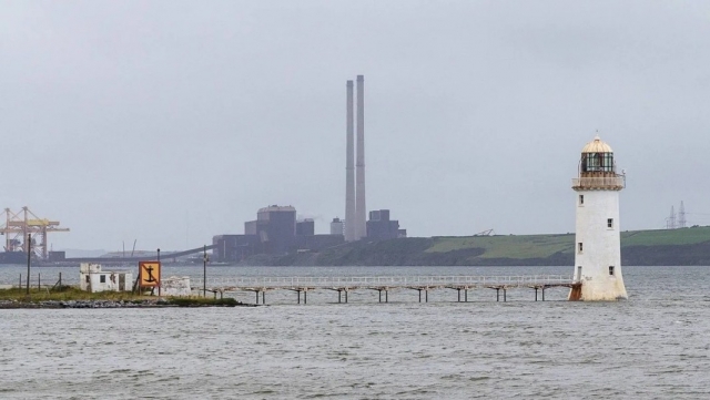 Ireland chính thức loại bỏ than đá, chuyển đổi hoàn toàn sang năng lượng sạch