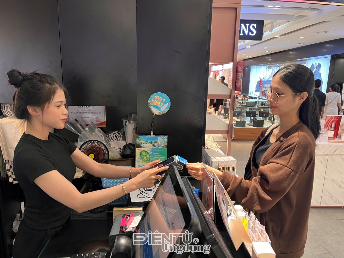 Thanh toán điện tử lên ngôi, tính minh bạch ngày càng được coi trọng Thanh toán điện tử lên ngôi, tính minh bạch ngày càng được coi trọng