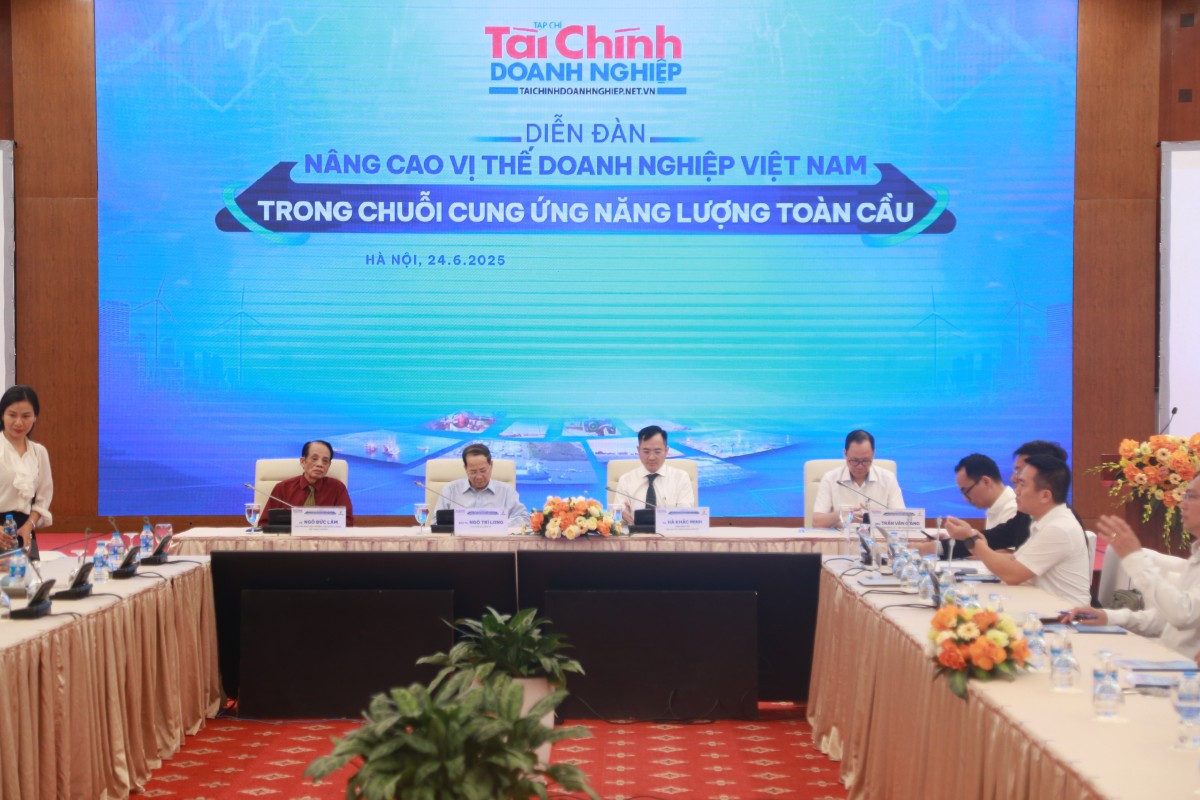 Cơ hội nào cho doanh nghiệp Việt trong chuỗi cung ứng năng lượng?