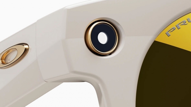 Meta và Oakley ra mắt kính thông minh thể thao với camera 3K và pin 8 giờ
